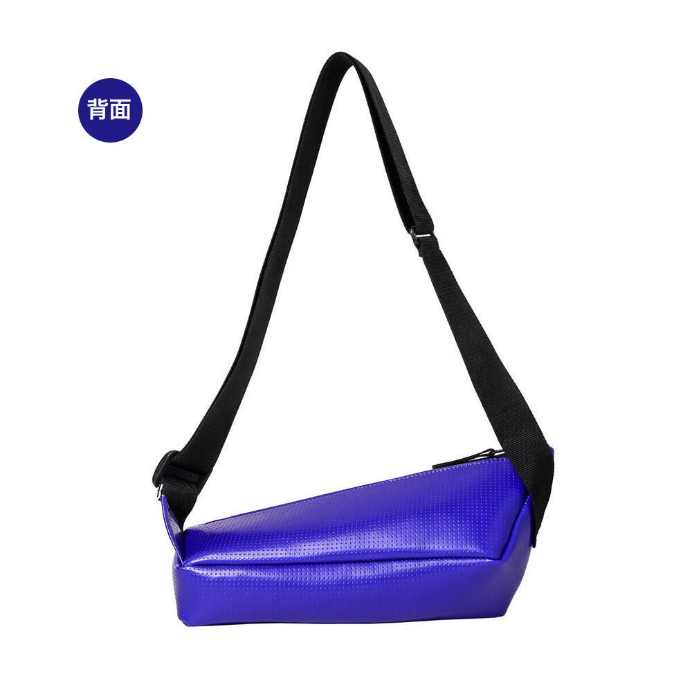 ＼年内発送／ボディーバッグ / ブルー M094