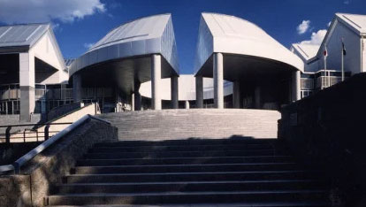 広島市現代美術館の作品購入