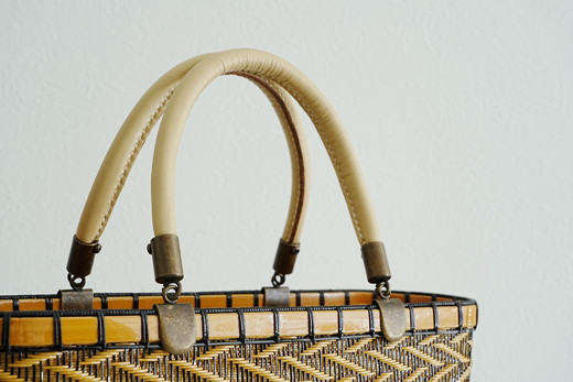 竹工芸品手提げバッグ（斜め十字編み）