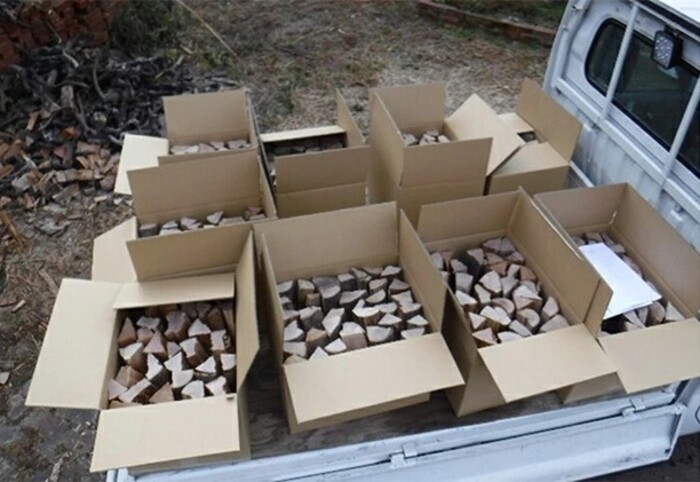 薪ストーブに最適！しっかり暖かい「カシ・クヌギ」乾燥薪（40cm）12kg アウトドア キャンプ 暖炉 焚き火 002006