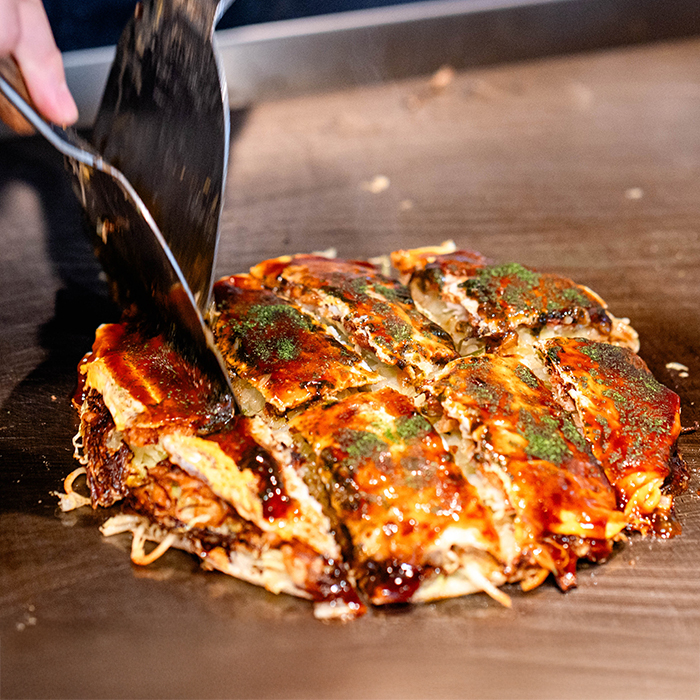 【25STA】お好み焼き2枚セット（豚玉・豚玉チーズ） そば 冷凍 簡単 電子レンジ 広島 188004