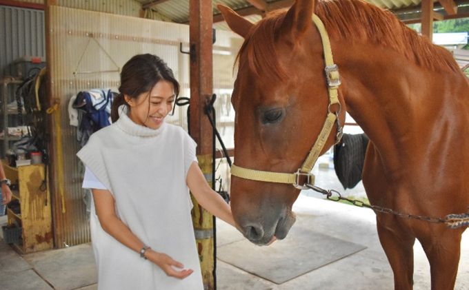 そら みち みなと「レッスン付き乗馬体験ペアプラン」 043004