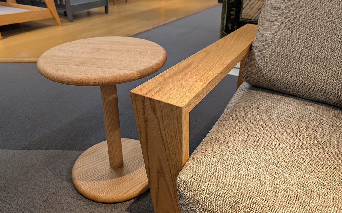 府中家具　AK3サイドテーブル　レッドオーク No.1193-01