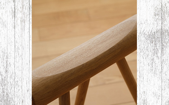 No.611-01 府中市の家具　ES Stool　ウォールナット