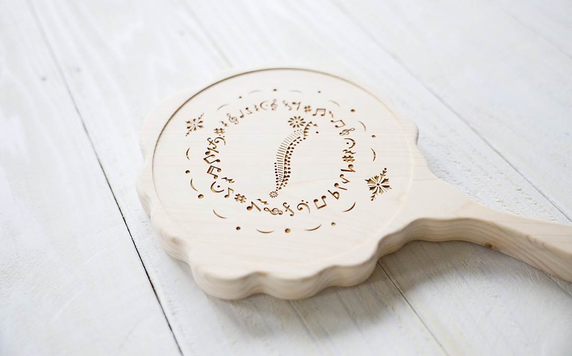 まるで手鏡のような鍋敷き B No.1112