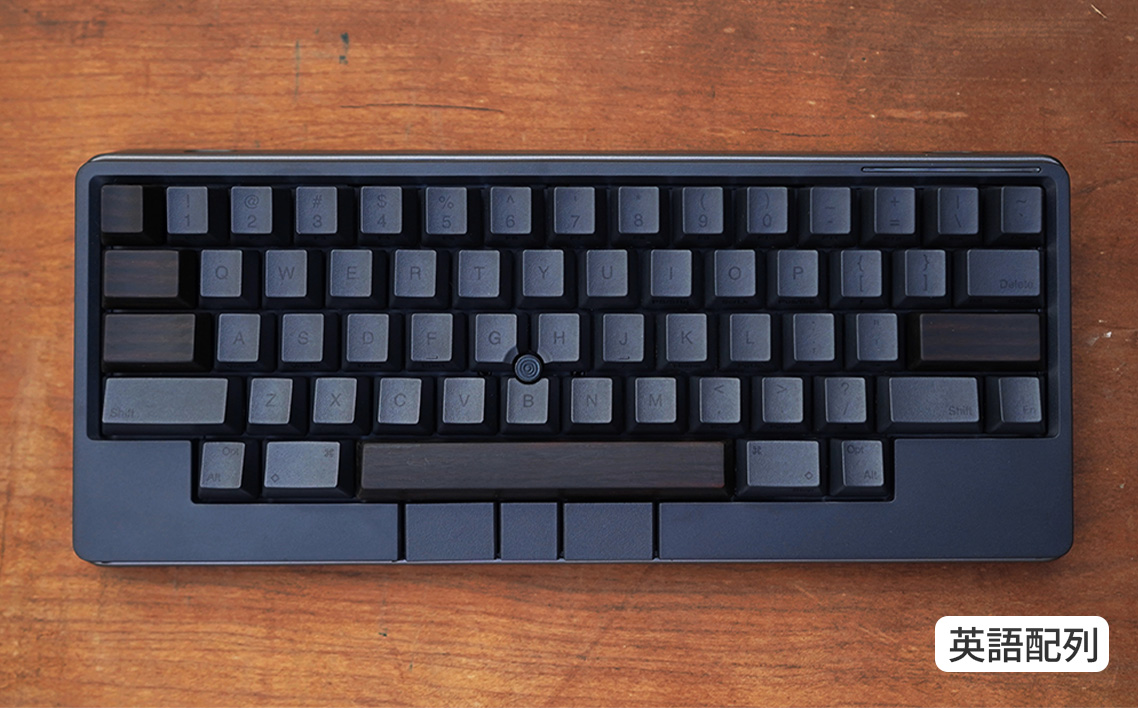 HHKB Studio専用 木製キートップ 英語配列 黒檀 ／ HHKB Studio キートップ 木製キーボード 黒檀 縞黒檀 無垢材 キーキャップ 高級素材 カスタムキーボード 静音タイピング 打鍵音改善 タイピング快適化 重厚感 手触り デスク環境 おしゃれガジェット 日本製 精密加工 ハンドメイド 経年変化 高密度素材 広島県 No.1232-01