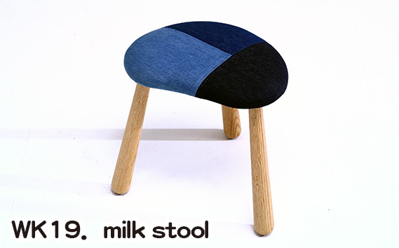 No.770 WK19．milk stool