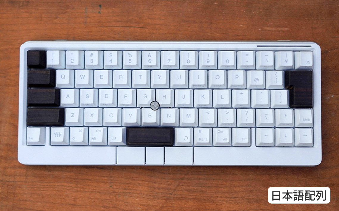 HHKB Studio専用 木製キートップ 日本語配列 黒檀 ／ HHKB Studio キートップ 木製キーボード 黒檀 縞黒檀 無垢材 キーキャップ 高級素材 カスタムキーボード 静音タイピング 打鍵音改善 タイピング快適化 重厚感 手触り デスク環境 おしゃれガジェット 日本製 精密加工 ハンドメイド 経年変化 高密度素材 広島県 No.1232-02