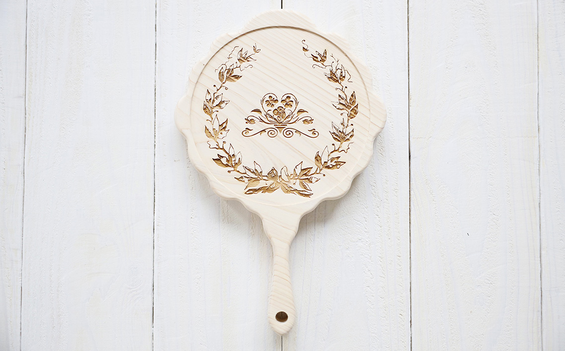 まるで手鏡のような鍋敷き A No.1111