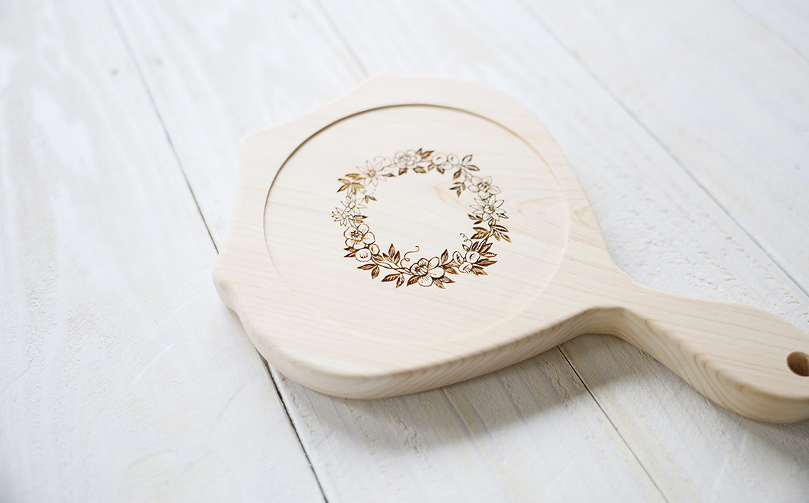 まるで手鏡のような鍋敷き C No.1113