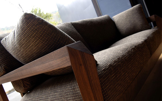 No.827-12 （ブラックチェリー）AUTHENTICITY SOFA D BK（ブラック）