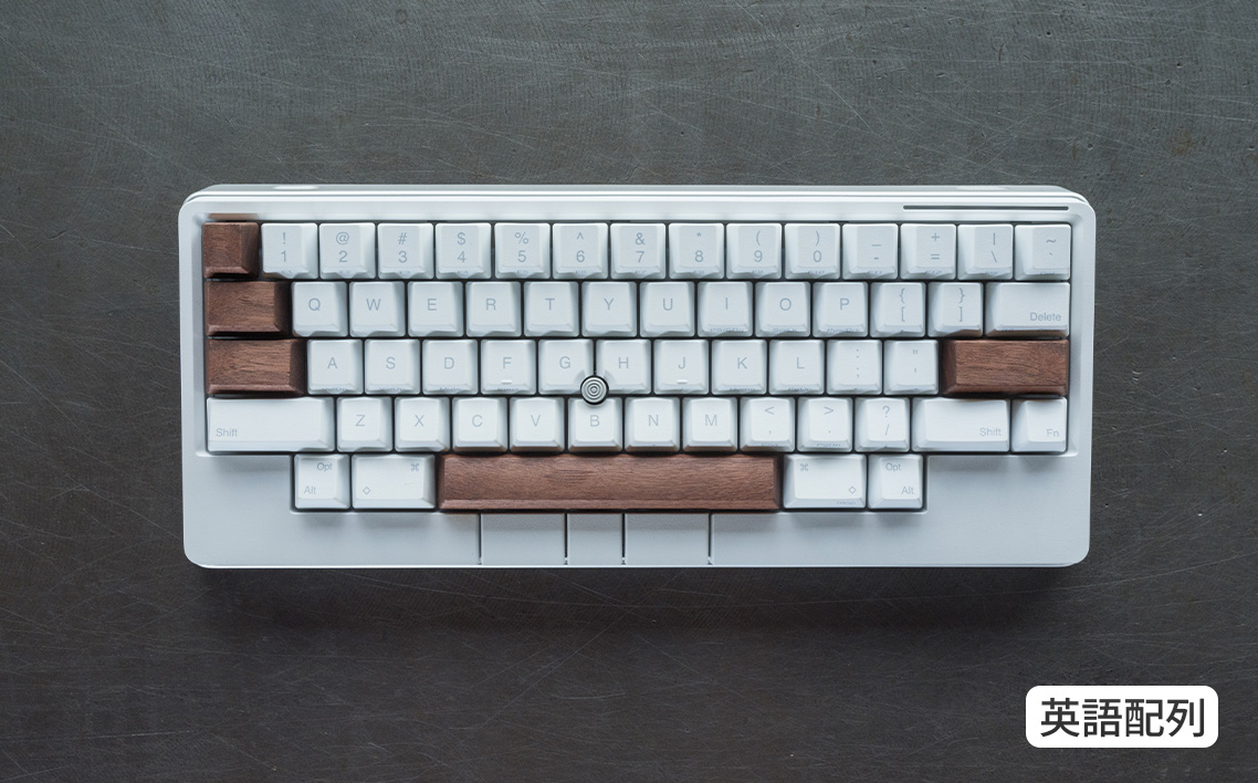 HHKB Studio専用 木製キートップ 英語配列 ウォールナット ／ HHKB Studio キートップ 木製キーボード ウォールナット 無垢材 キーキャップ 高級キーボード カスタムキーボード 静音タイピング 打鍵音改善 タイピング快適化 デスク環境 おしゃれガジェット 経年変化 手触り 重厚感 日本製 精密加工 ハンドメイド 広島県 No.1228-01