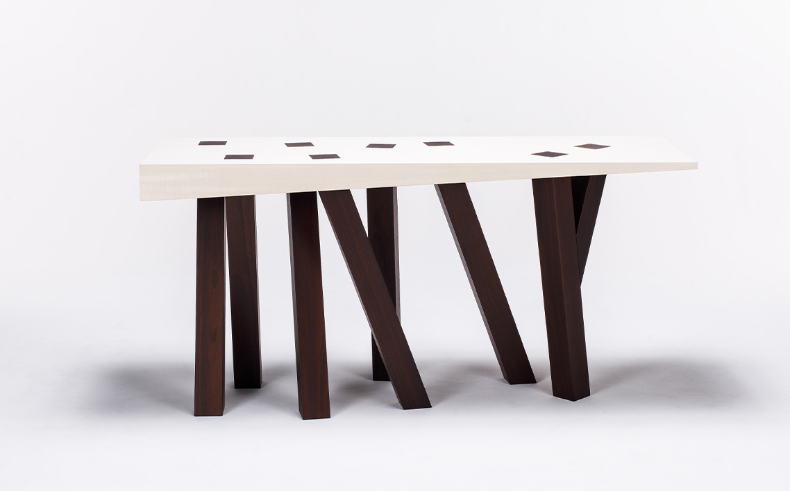 Scheherazade Console No.1135