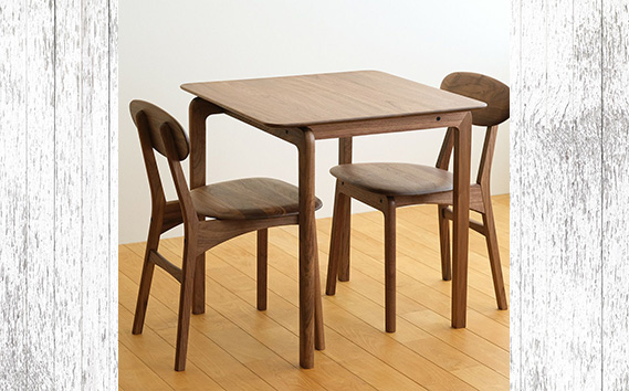 No.657 府中市の家具　LISCIO DiningTable 70×70　ウォールナット