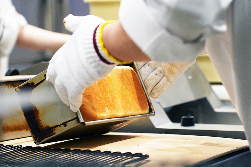 ようこそ道の駅三矢の里あきたかたへ 美味しくて懺悔 食パン引換券＋レストランお食事券 食パン 引換券 お食事券 広島 安芸高田市