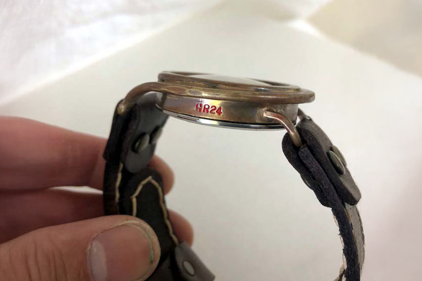 HR24の手作り時計　A（男女兼用）こげ茶 ファッション小物 雑貨 日用品 