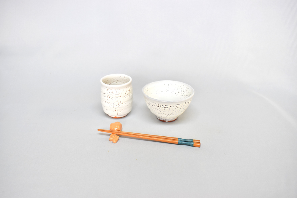 萩焼 福の器揃い「残雪」(ご飯茶碗・湯呑・箸置きセット)