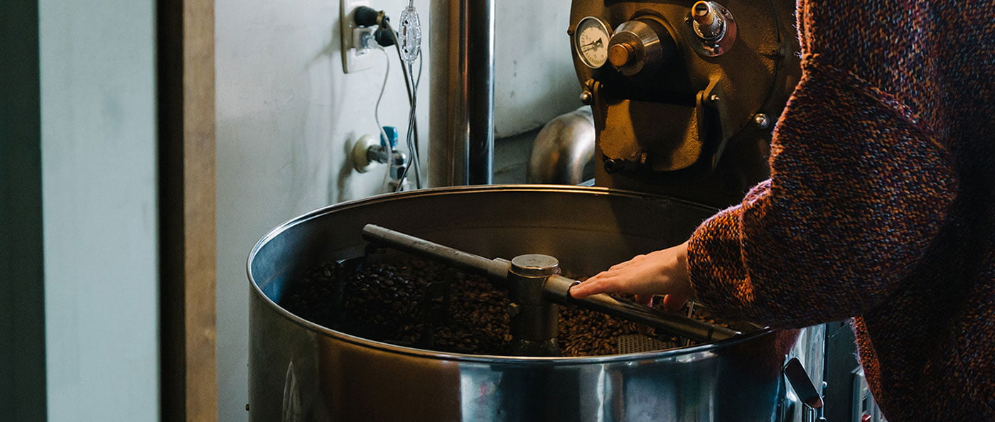 コーヒードリップバッグセット18個入り 三日月堂珈琲 山口県 防府市 A-B44 ドリップバッグ コーヒー セット 詰め合わせ 珈琲 自家焙煎 専門店 18杯分 個包装 贈り物 ギフト 三日月堂