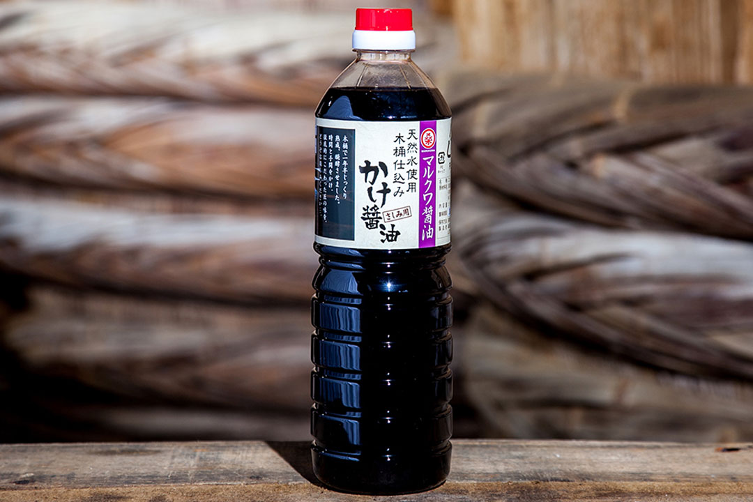木桶で仕込む地産醤油 ほぼ完ぺきです! ぶち楽しめるに決まっちょるセット 桑田醤油有限会社 山口県 防府市 C-E04 醤油 詰め合わせ 調味料 ぽん酢 出汁 漬物 デニム トートバッグ 木桶仕込み 天然醸造 食べ比べ 甘口