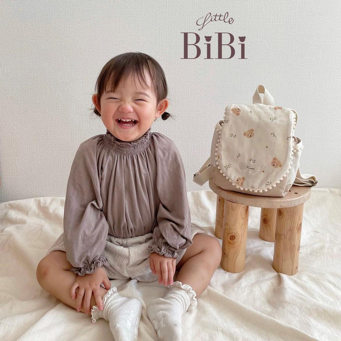 お名前入り ポンポンベビーリュック くまとお花 株式会社リリーレーヴ 山口県 防府市 B44 名入れ 出産祝い 1歳 誕生日 一升餅 一升パン テディベア