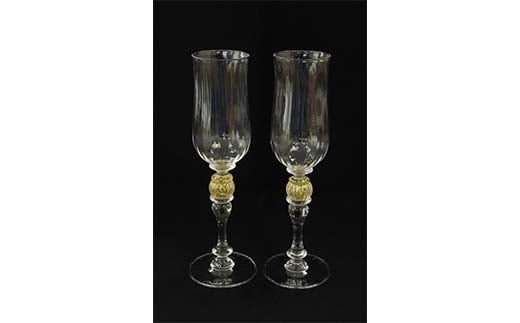 ＜ガラス作家 西川 慎＞ペアワイングラス 白ワイン 「月光」 吹きガラス 硝子 ガラス ワイングラス ペア ワイン グラス 西川慎 贈り物 ギフト  工芸品 F6L-112