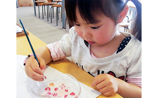 きららガラス未来館 ガラス体験チケット 硝子 吹きガラス サンドキャスト エナメル絵付け サンドブラスト ジェルキャンドル とんぼ玉制作 ガラスアクセサリー 万華鏡制作 体験 チケット きららガラス未来館  体験チケット F6L-046