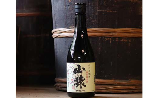 ＜山陽小野田市・山口市共通返礼品＞山猿特別純米酒・山頭火純米吟醸酒 飲み比べセット 各720ml ご当地 日本酒 純米酒 飲み比べ セット アルコール 酒 晩酌 家飲み 宅飲み 贈り物 ギフト  純米大吟醸酒 アルコール飲料 F6L-960