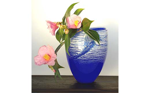 ＜ガラス作家 池本美和＞花入れ「青雲龍」 吹きガラス 硝子 ガラス 花器 花瓶 池本美和 贈り物 ギフト  工芸品 F6L-502