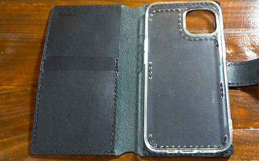 本革製手帳型iPhoneカバー （iPhone 16 Plus用）＜ネイビー＞  ファッション小物 ファッションアイテム ファッション F6L-1049