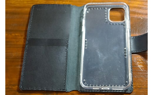 本革製手帳型iPhoneカバー iPhone11 ProMax用 ＜ネイビー＞ 国産牛ヌメ革 スマホ 手帳型 カバー iPhone iPhone11 ProMax 本革 レザー 革製品 ネイビー  ファッション小物 服飾品 ファッション F6L-278