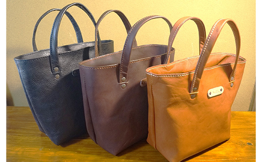 本革製ミニトートバッグ＜ダークブラウン＞ ハンドメイド 国産牛ヌメ革 ミニトートバッグ 小型 トートバッグ かばん 本革 レザー 革製品 贈り物 ギフト ダークブラウン  バッグ カバン 鞄 ファッション F6L-280