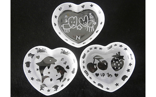 きららガラス未来館 ガラス体験チケット 硝子 吹きガラス サンドキャスト エナメル絵付け サンドブラスト ジェルキャンドル とんぼ玉制作 ガラスアクセサリー 万華鏡制作 体験 チケット きららガラス未来館  体験チケット F6L-046