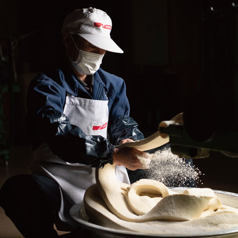 そうめん 素麺 半田そうめん オーガニック 8袋 つゆ 600ml セット 有機JAS 有機 お歳暮 ギフト 個包装 手延べ コシ めん 小麦粉 うず 塩 こめ油 麺 白 米 の代わりに 人気 おすすめ お取り寄せ グルメ 糸 高級 すだち 料理 ふるさと 国産 徳島 阿波 半田手延麺 オーガニック八千代