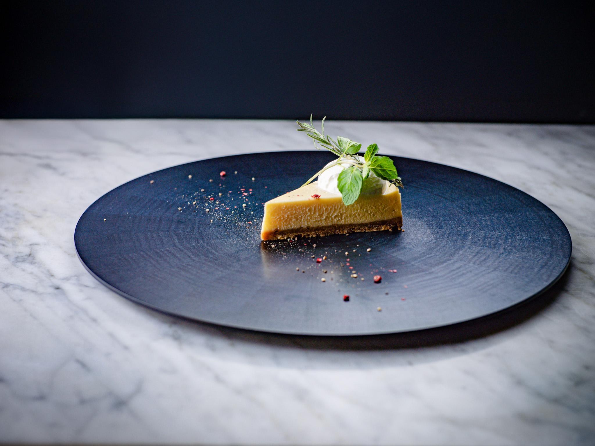 RAYS PLATE Round L 藍漆