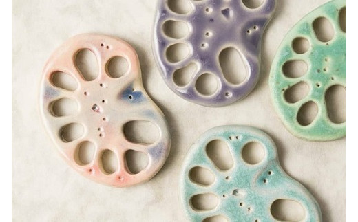 大谷焼 れんこん箸置き 5色セット BOX付き　鳴門　陶器　食器　箸置き　かわいい　ギフト　母の日　父の日　敬老の日　クリスマス　大谷焼　