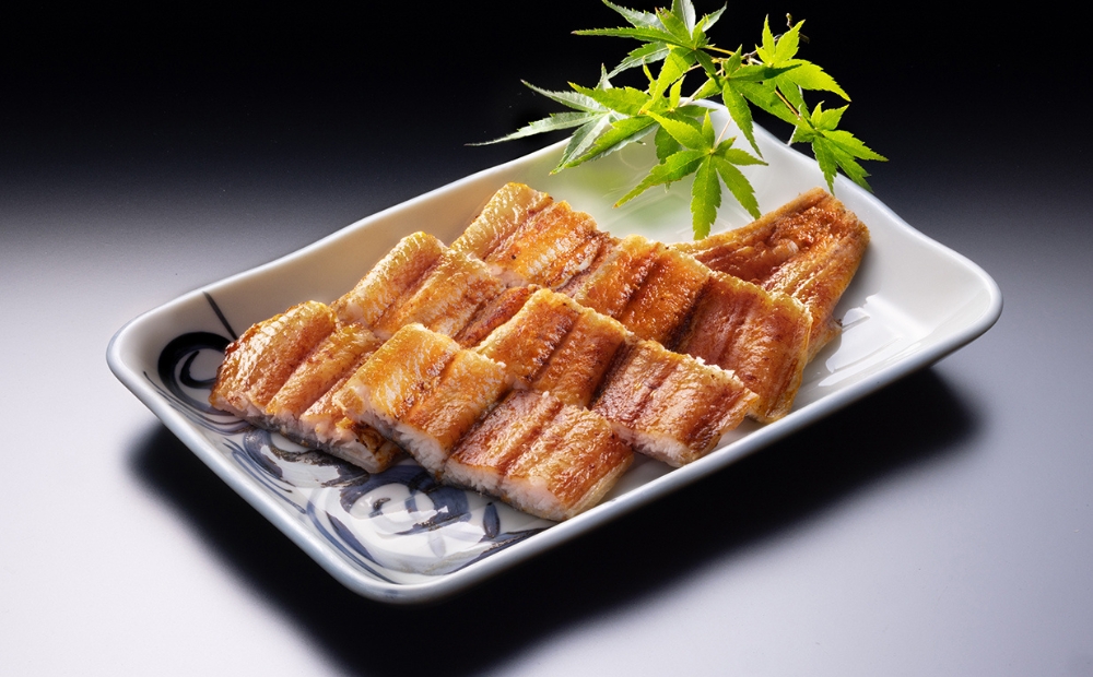 国産 鰻の白焼(素焼) 2匹入【藤崎屋】 ｜ うなぎ　白焼き　セット　ギフト　惣菜　高級　贈答用