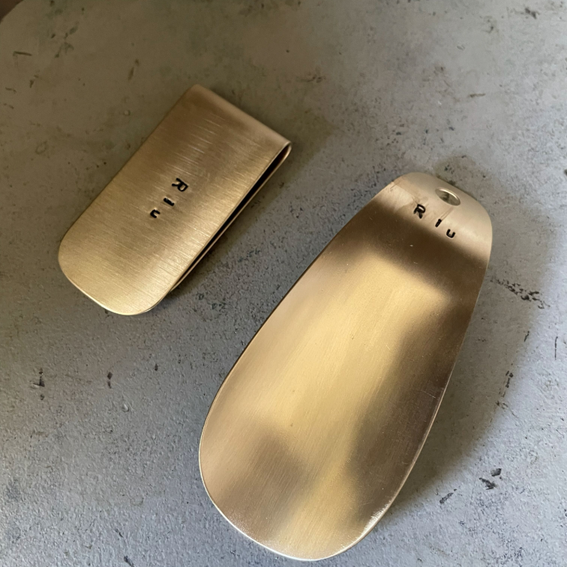 マネークリップと靴べらのセット ハンドメイド 受注生産 父の日 おしゃれ ビジネス ギフト プレゼント gift シンプル 真鍮