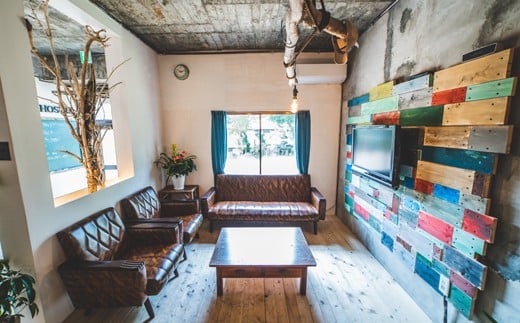 異国情緒溢れる完全手作りのゲストハウス　ドミトリー　1泊宿泊券