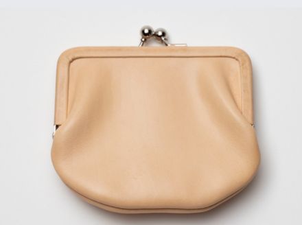 革製品に独特の個性と高級感を与える【生成】がま口財布 L（小銭・小物入れ）