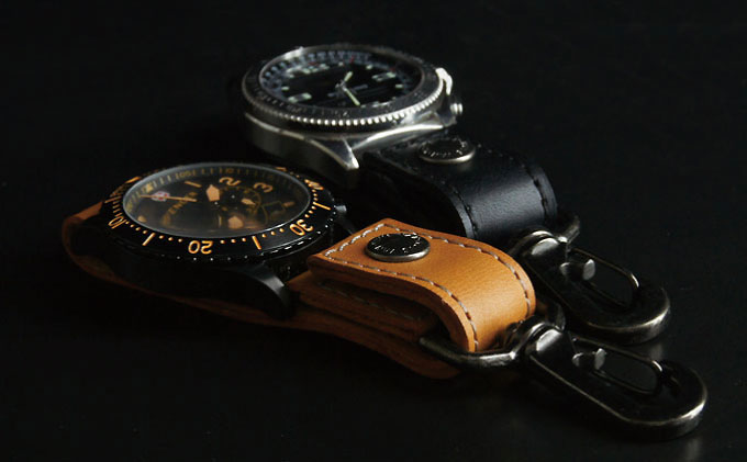 ぬめ革の時計ホルダー／Type-A（幅：20mm）キャメル