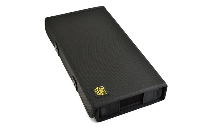 VanNuys 仕切りの位置が変えられるイヤフォンケース-Ver.2.0／8個用<ワイド>