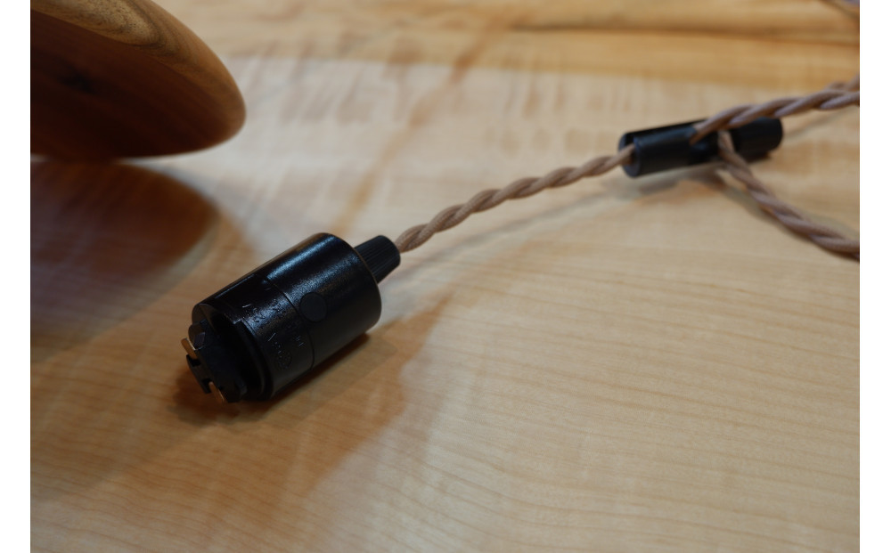 ペンダントライト（胡桃）