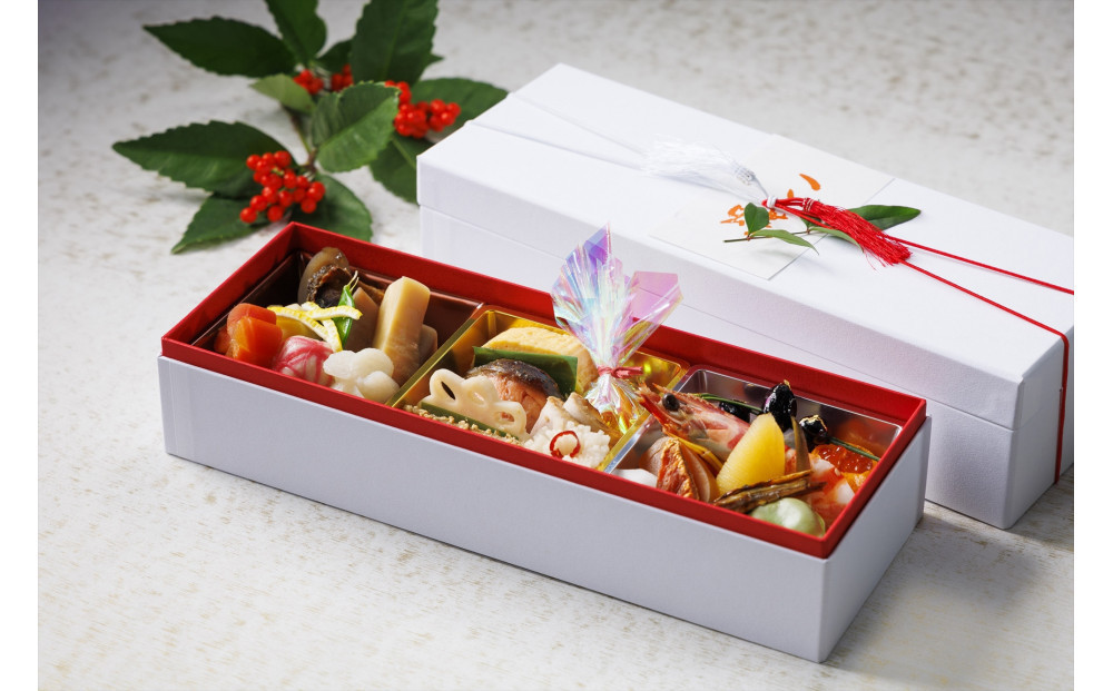 éŠå·è®å²ã®å°ã§79å¹Žã®æŽå²ãæäºäºè¶ã®ããã¡æçãè¯ã äžäººå