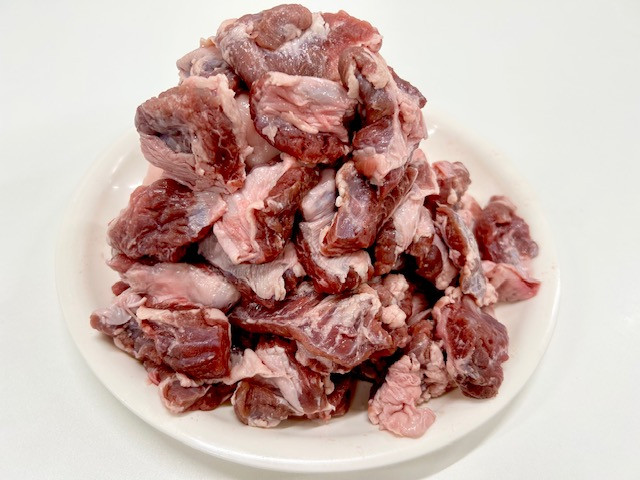 オリジナルスパイスで仕上げた　厚切りハラミ　2000ｇ（500ｇ×4Ｐ）