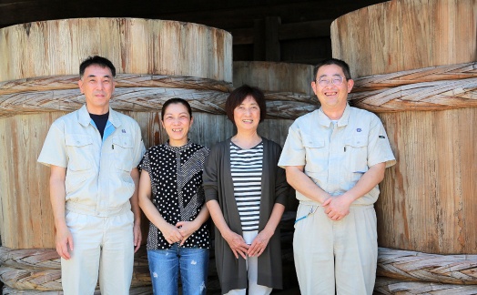 【鎌田醤油】 だし醤油500ml×8本入【だし醤油 醤油 人気 おすすめ 人気 だし醤油 出汁醤油 AE1022】