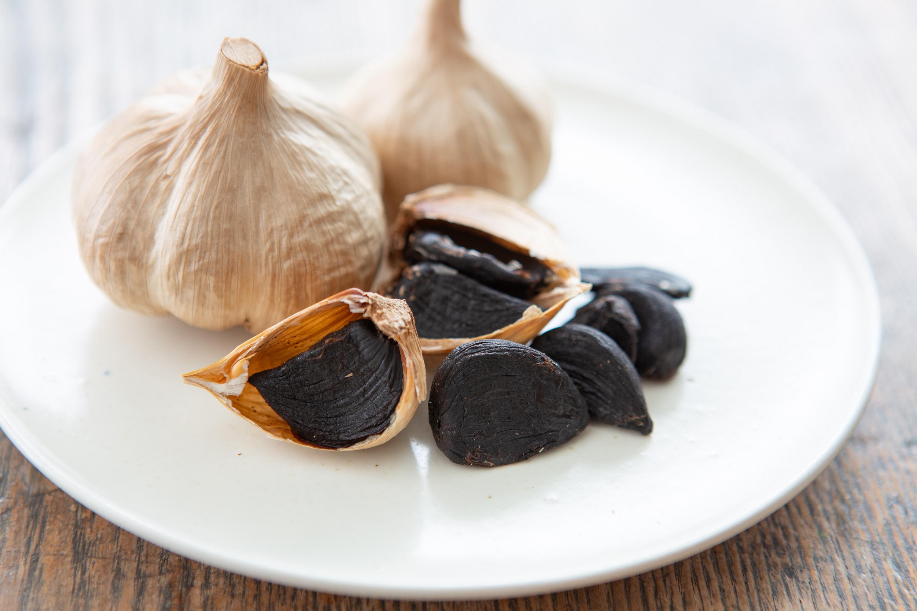 讃岐の恵みセット「黒にんにく」80g×３袋　化粧箱入り