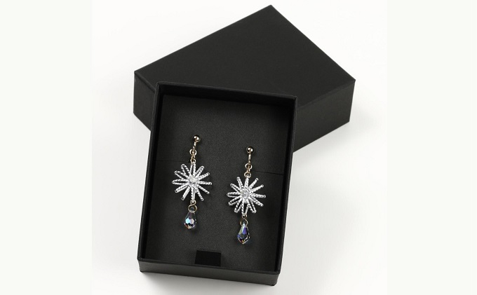 和の伝承 水引イヤリング・銀（スワロフスキー付）お祝い ギフト アクセサリー お花 