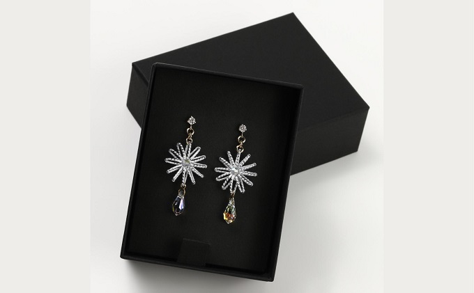 水引ピアス・銀（スワロフスキー付）お祝い ギフト アクセサリー お花 