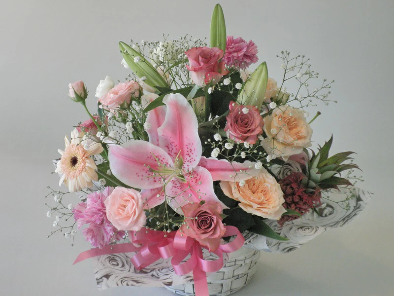 M75-0003_Flower Station NIINAから「花の里三豊市の季節のお供え用フラワーアレンジメント」NO.1