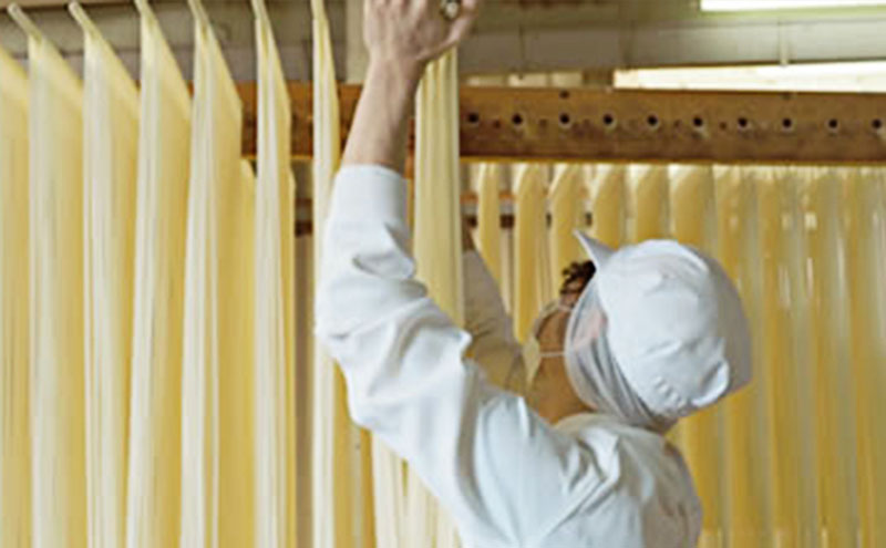 【 小豆島 】【作兵衛】 国内産原料100％ 手延べそうめん 小分け袋入り 0.9kg (50g×3束)×6袋 麺 素麺 そうめん